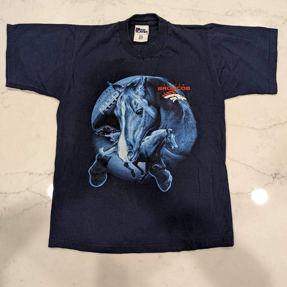 Vintage Pro Player Blue NFL Denver Broncos Football Horse Tee